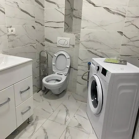 Cosy 7 * Βουκουρέστι