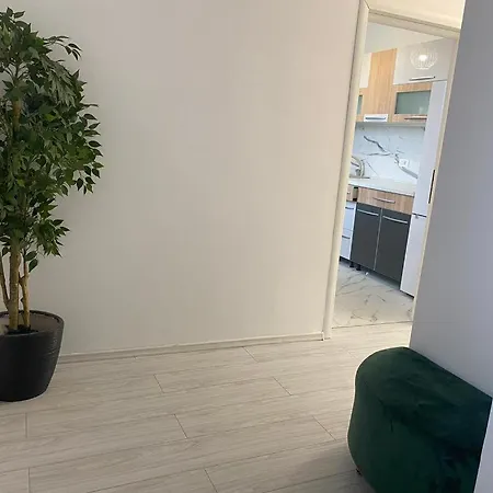 Cosy 7 Apartment *